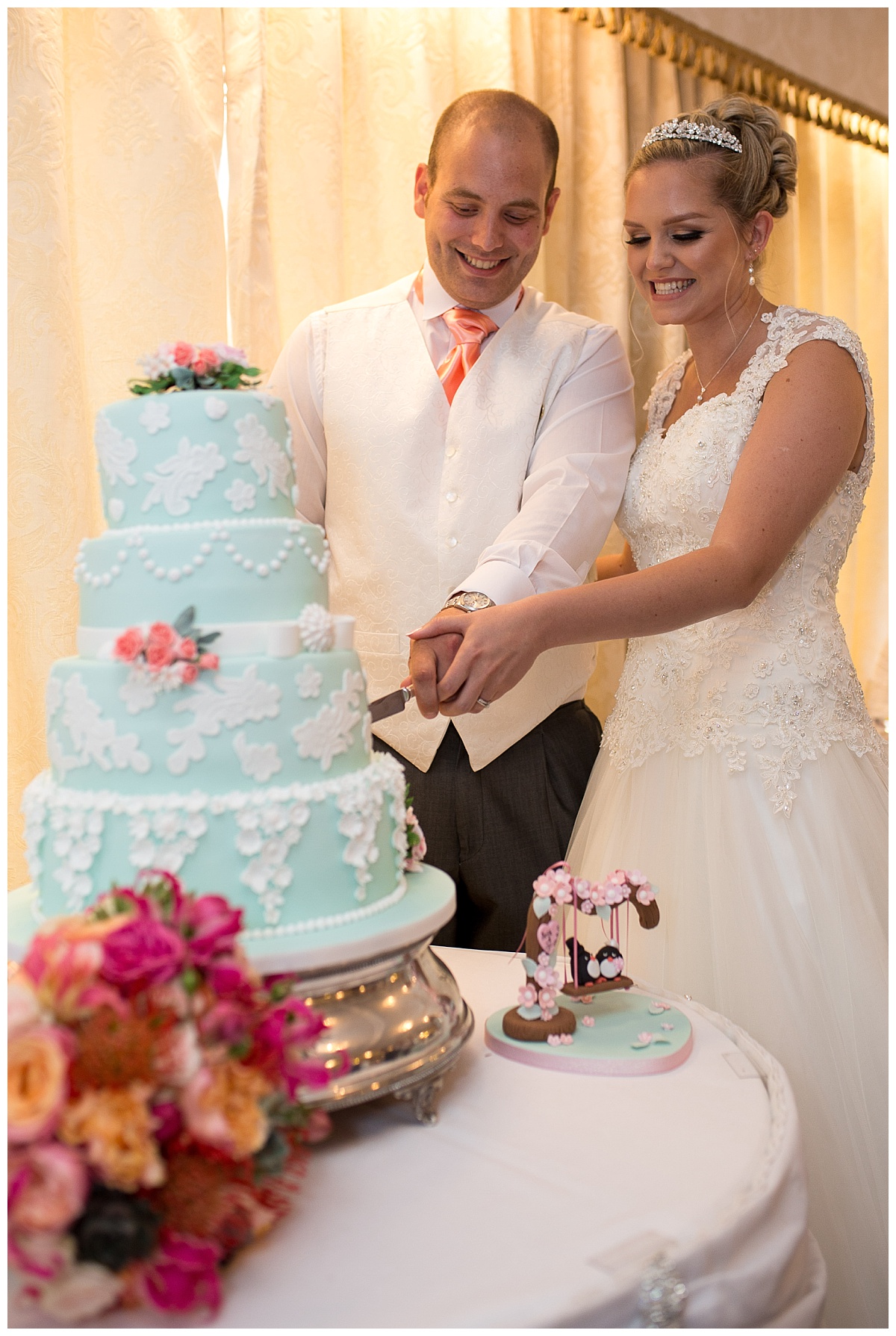 Willington Hall Wedding Cake