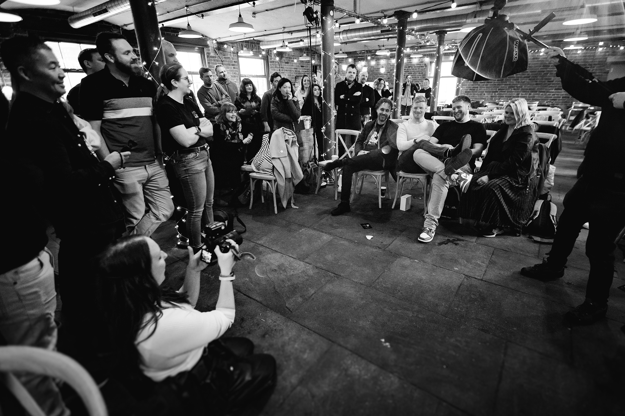 Helen Williams running a live shoot demonstration at a photography conference
